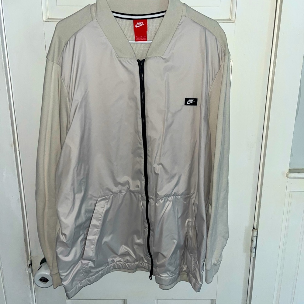 Nike zip up